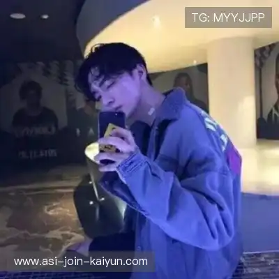 解泳榕